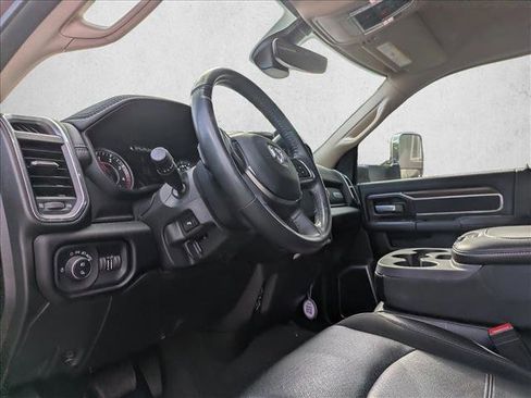 Used 2022 RAM 3500 Laramie image 9