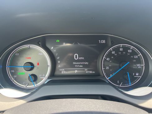 Used 2021 Toyota Venza XLE w/ Softex Package AWD/4WD image 13