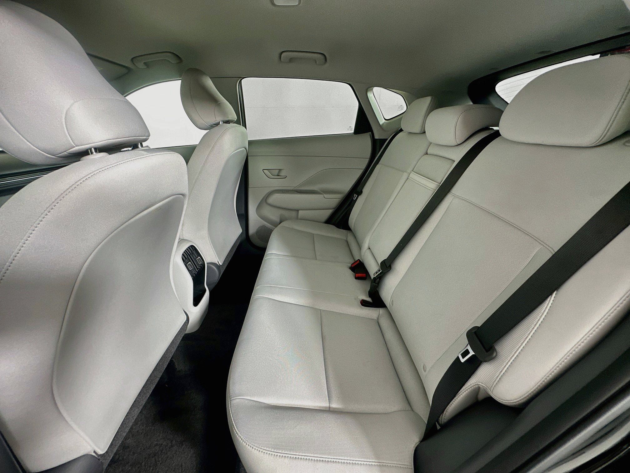 Used 2025 Hyundai Kona SEL FWD image 26