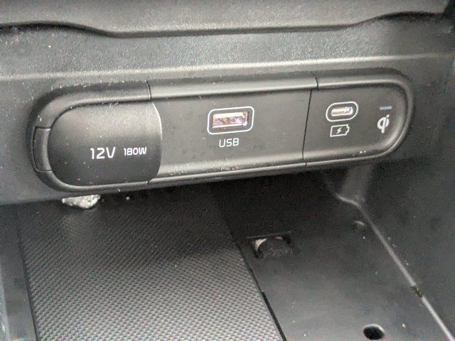 Used 2024 Kia Telluride S w/ S Sunroof Package FWD image 24