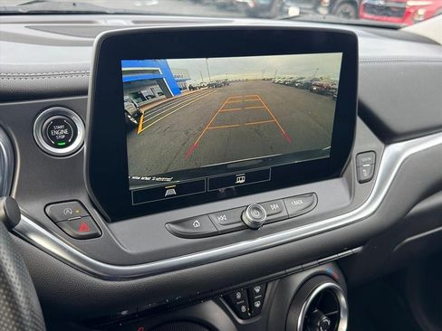Certified 2023 Chevrolet Blazer LT w/ Convenience Package image 16