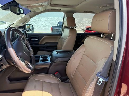 Used 2017 GMC Sierra 1500 Denali w/ Denali Ultimate Package AWD/4WD image 14