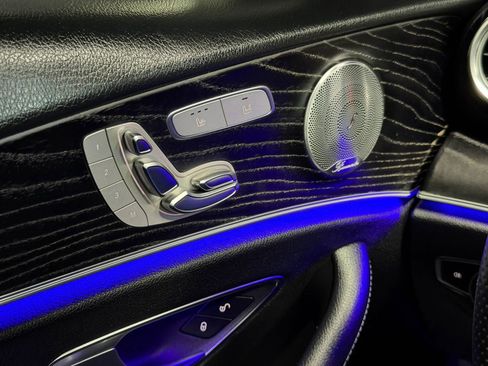 Used 2018 Mercedes-Benz E 300 image 14