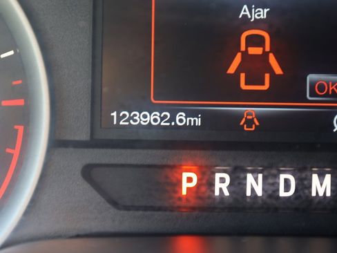 Used 2018 Ford F150 XLT w/ Equipment Group 302A Luxury image 14