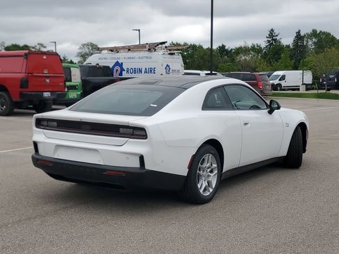 New 2025 Dodge Charger R/T w/ Quick Order Package 25M R/T image 2