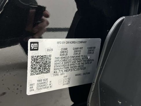 New 2026 Chevrolet Trax LT w/ LT Convenience Package FWD image 31