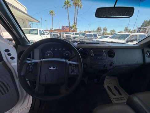 Used 2016 Ford F250 XL w/ Power Equipment Group image 7