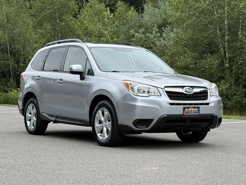 Used 2014 Subaru Forester 2.5i Premium w/ Popular Package #2 AWD/4WD image 6