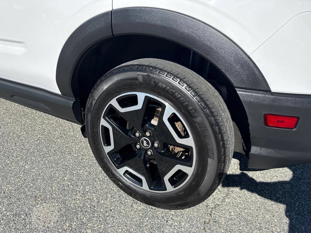 Used 2023 Ford Bronco Sport Outer Banks AWD/4WD image 12