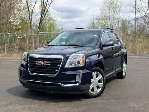 Used 2017 GMC Terrain SLE w/ Convenience Package FWD image 1