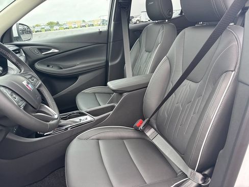 New 2026 Buick Encore GX Avenir w/ Avenir Convenience Package AWD/4WD image 16