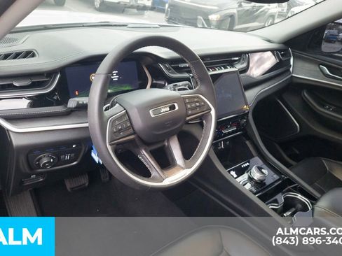 Used 2023 Jeep Grand Cherokee 4WD 4xe image 6