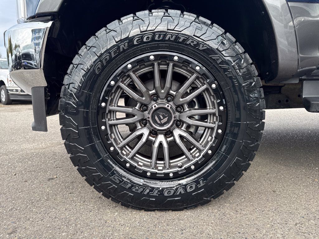 Used 2020 Ford F350 Lariat w/ Lariat Ultimate Package AWD/4WD image 29