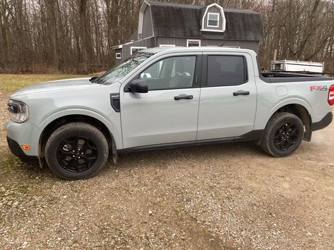 Used 2023 Ford Maverick XLT w/ Equipment Group 300A Standard image 4