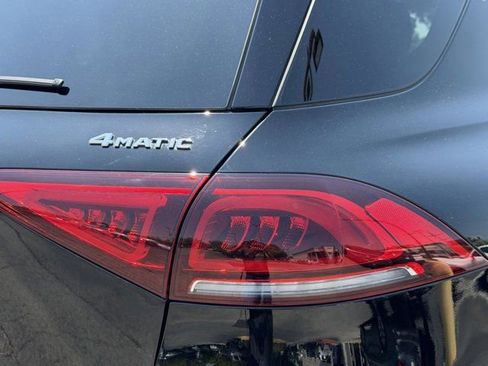 Used 2021 Mercedes-Benz GLE 350 4MATIC image 28