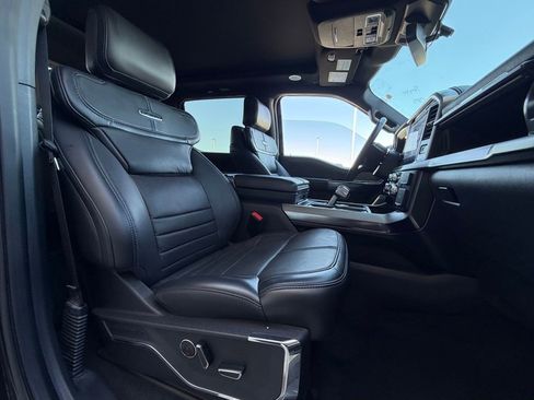 Used 2024 Ford F150 Platinum w/ Equipment Group 702A High image 26