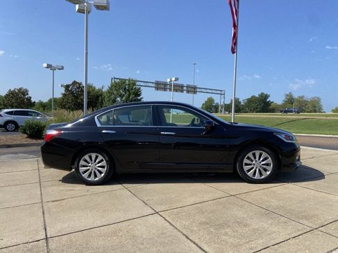 Used 2015 Honda Accord EX-L image 13