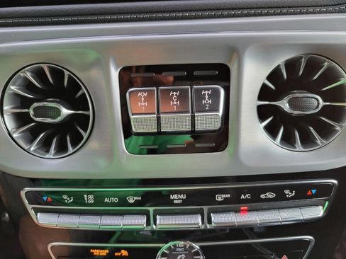 Used 2021 Mercedes-Benz G 63 AMG 4MATIC image 26