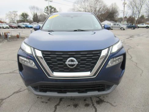 Used 2023 Nissan Rogue SV image 11
