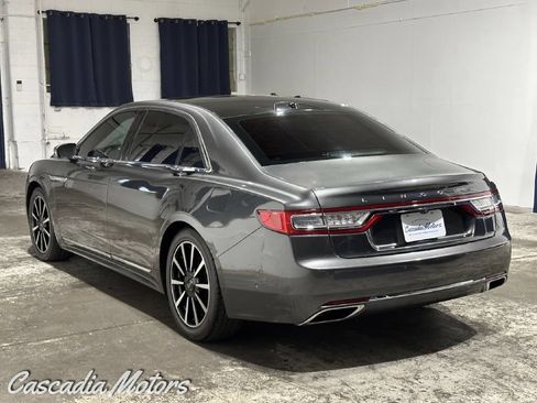 Used 2017 Lincoln Continental Reserve w/ Technology Package AWD/4WD image 5