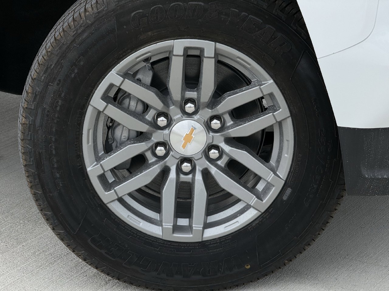 New 2026 Chevrolet Colorado LT w/ LT Convenience Package AWD/4WD image 8