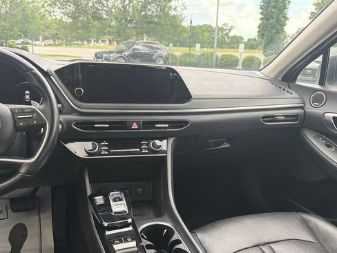Used 2023 Hyundai Sonata Limited FWD image 30