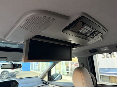 Used 2013 Honda Odyssey Touring image 34