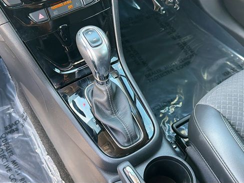 Used 2021 Buick Encore Preferred w/ Safety Package image 26