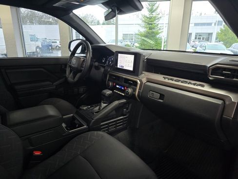 Used 2024 Toyota Tacoma SR5 image 49