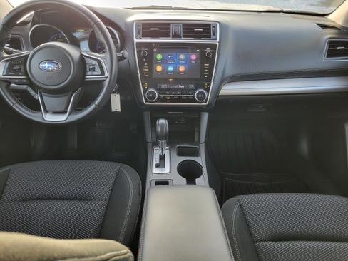 Used 2019 Subaru Outback 2.5i Premium image 13