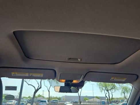 Used 2022 Honda Pilot Special Edition image 11