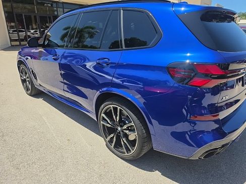 Used 2026 BMW X5 M60i w/ Executive Package AWD/4WD image 6