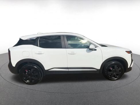 Used 2025 Nissan Kicks SV image 16