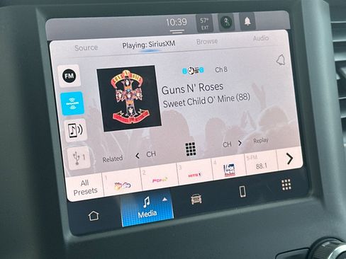 Used 2024 RAM 2500 Big Horn w/ Bed Utility Group image 16