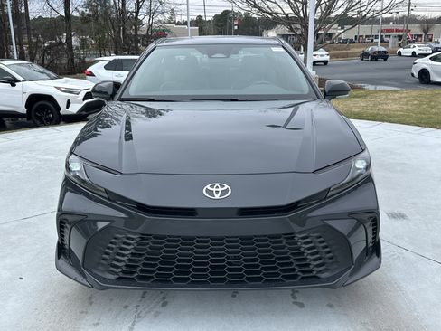 Certified 2026 Toyota Camry SE image 3