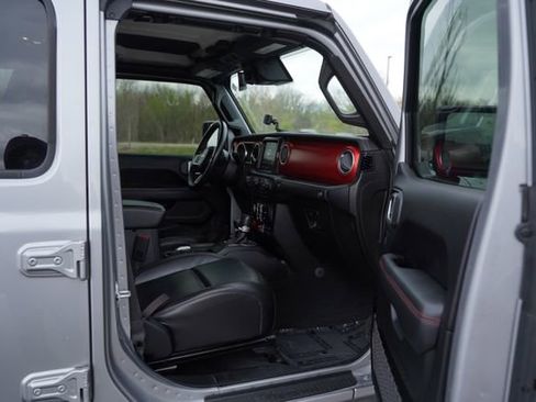 Used 2020 Jeep Gladiator Rubicon AWD/4WD image 19