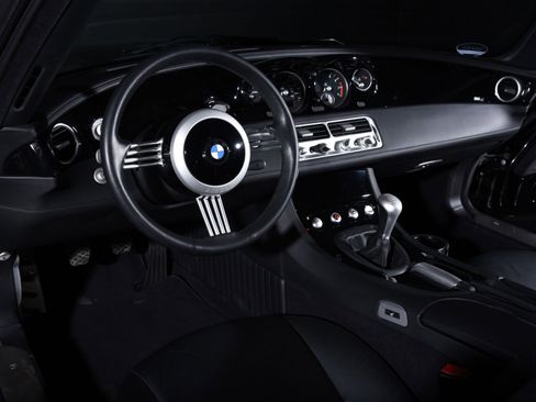 Used 2002 BMW Z8 image 7