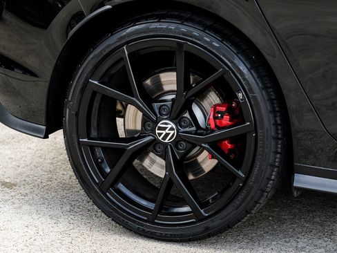 Used 2024 Volkswagen GTI S image 52