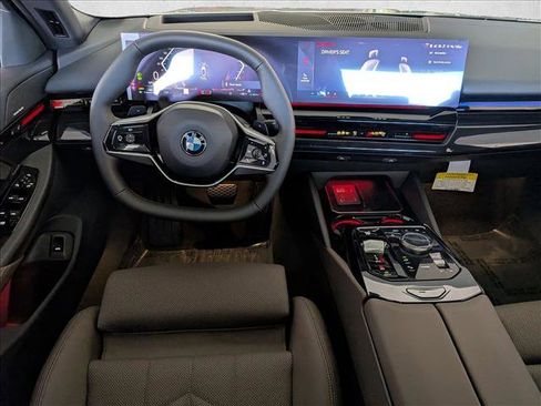 Used 2026 BMW 530i RWD image 14