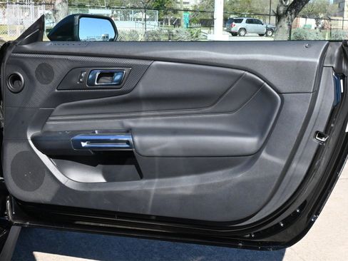 Used 2024 Ford Mustang Premium image 23