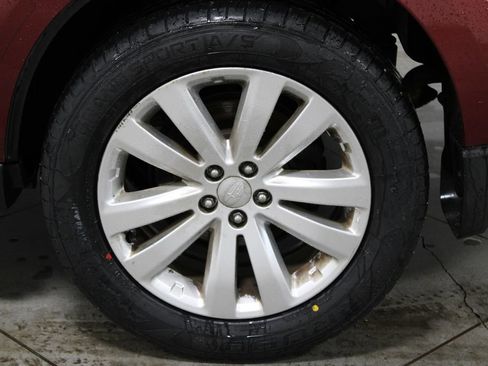 Used 2013 Subaru Forester 2.5X Premium w/ All-Weather Plus Pkg image 14