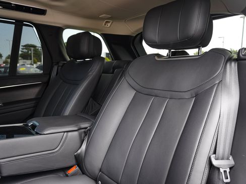 Used 2024 Land Rover Range Rover Autobiography AWD/4WD image 33