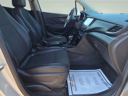 Used 2019 Buick Encore Preferred image 13