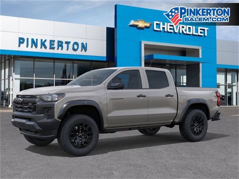 New 2026 Chevrolet Colorado Trail Boss w/ LPO, Tailgate Decal Package image 3