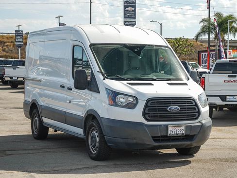 Used 2018 Ford Transit 150 130 Medium Roof RWD image 3