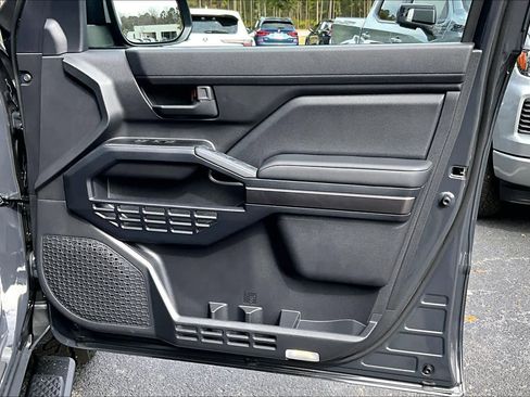 Used 2025 Toyota 4Runner SR5 image 24