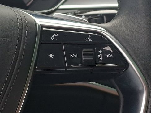 Used 2019 Audi A8 L 3.0T w/ Luxury Package AWD/4WD image 16