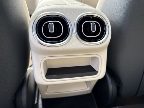 Certified 2026 Mercedes-Benz GLC 300 4MATIC image 24