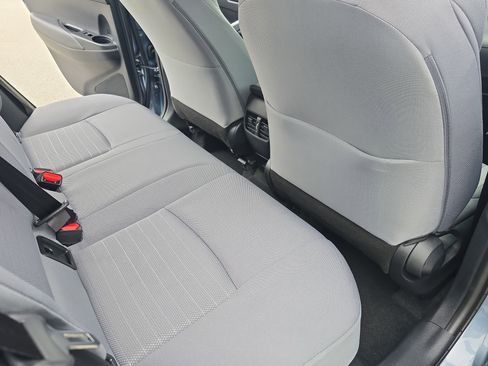 Used 2025 Toyota Corolla Cross AWD Hybrid image 11