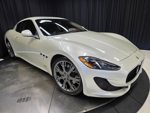 Used 2013 Maserati GranTurismo Sport image 47